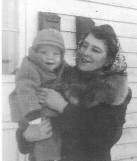 Grandma Lyons with Art 1945 001