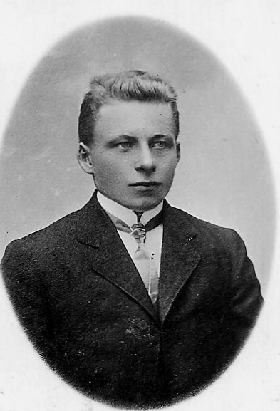 Emil Arvid Knihtila 001
