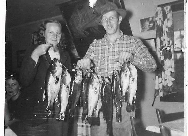 LaFon and Elma & fish, Deer Trail, 1950 001